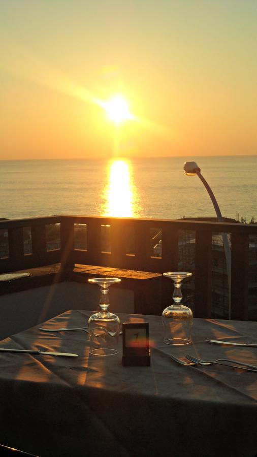 San Carlo - Terrazzo Sul Mare Con Ristorante E Pizzeria Bed & Breakfast Zambrone Exterior photo